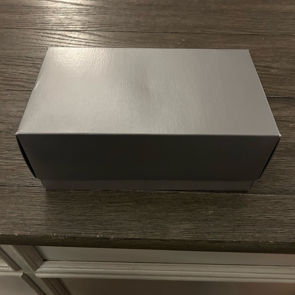 Various Gift Boxes - Picture 2 of 6
